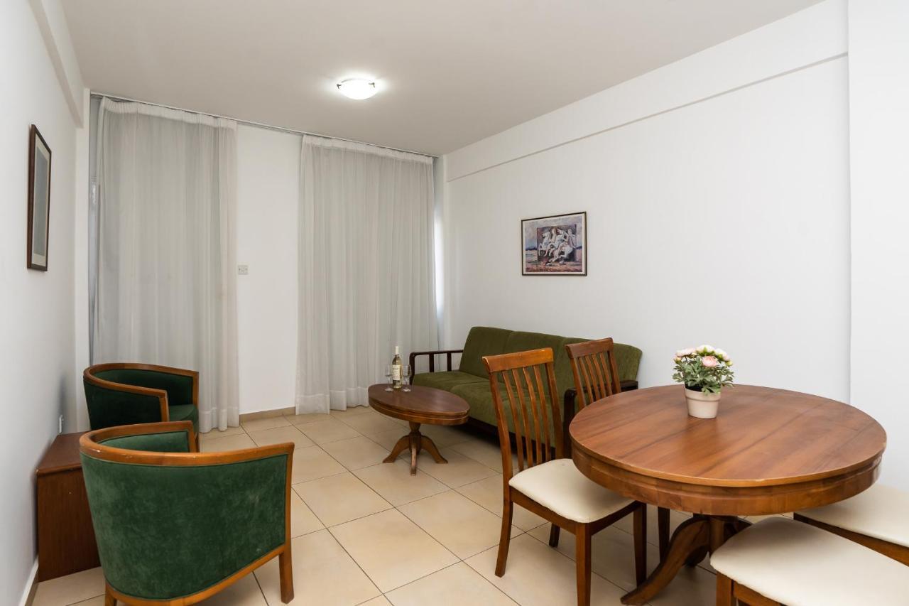 Flora Hotel Apartments Protaras Exterior foto